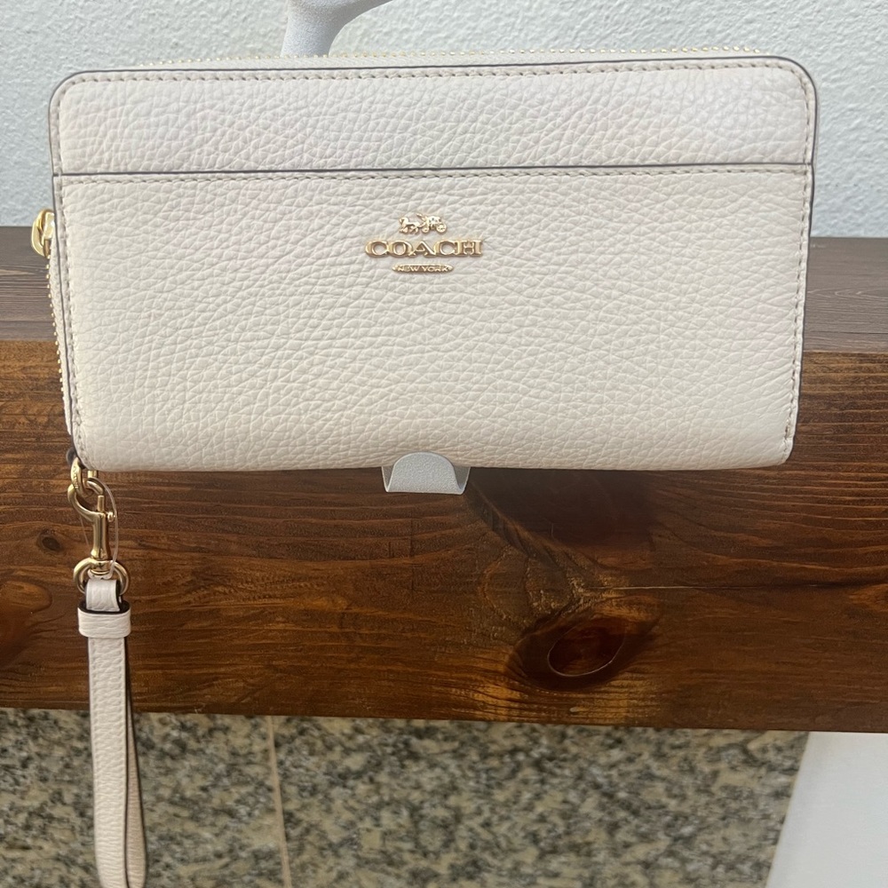 White Coach Wristlet